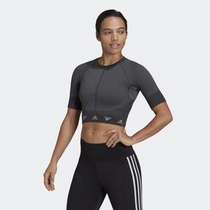 NWOT Adidas Aeroknit training tee